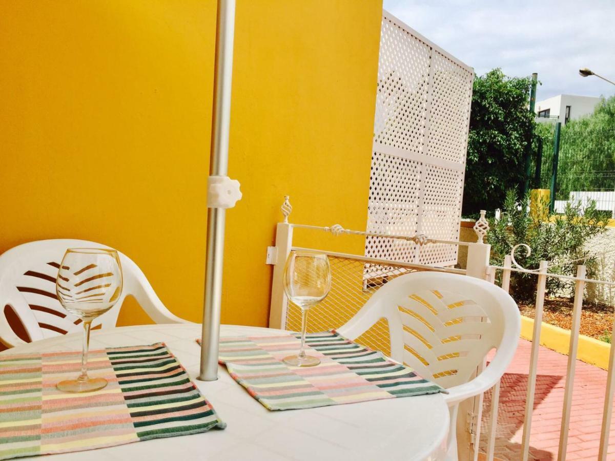 אדחה Sun And Sea Orlando Apartment With Terrace מראה חיצוני תמונה